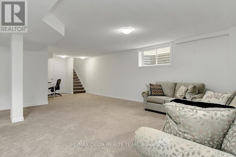 28745097/370-aquaview-drive/avalon-east/ottawa/ontario/K4A5K5_27