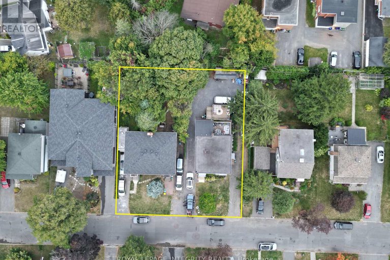 28908367/469-guy-street/castle-heights/ottawa/ontario/K1K1C1_31