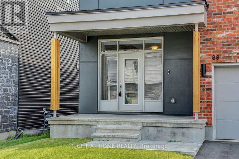 28591927/88-esban-drive/blossom-parkkemp-parkfindlay-creek/ottawa/ontario/K1X0H3_2