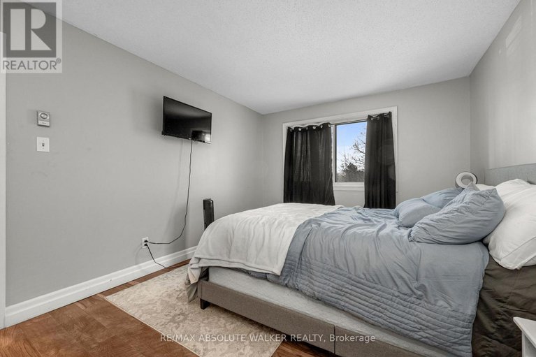 29344130/318-250-brittany-drive/viscount-alexander-park/ottawa/ontario/K1K4M1_12