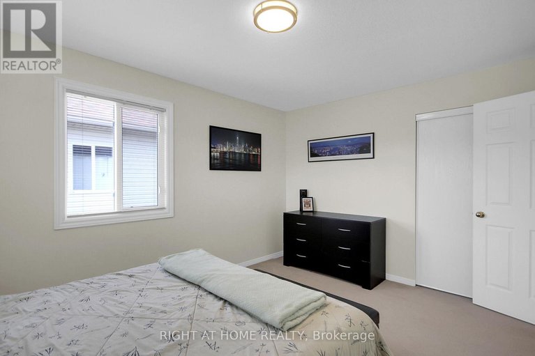 28495387/13-sirocco-crescent/stittsville-north/ottawa/ontario/K2S1Z7_26