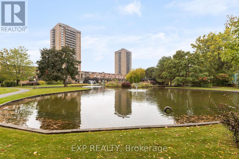 28937545/304-270-brittany-drive/viscount-alexander-park/ottawa/ontario/K1K4M3_23