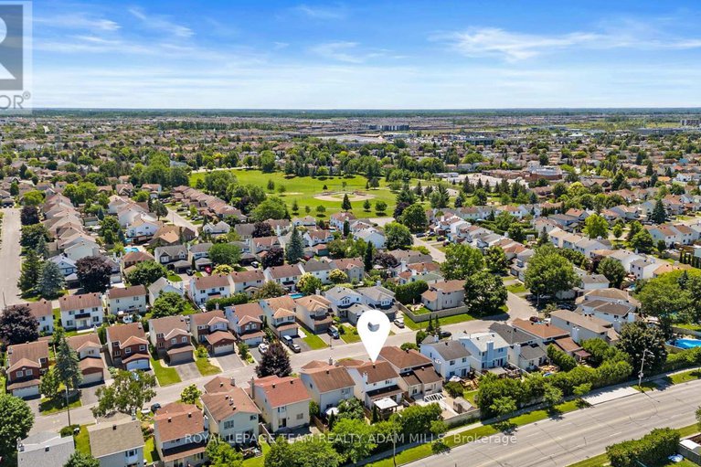 28573380/607-tourelle-drive/fallingbrookgardenway-south/ottawa/ontario/K4A3H5_42