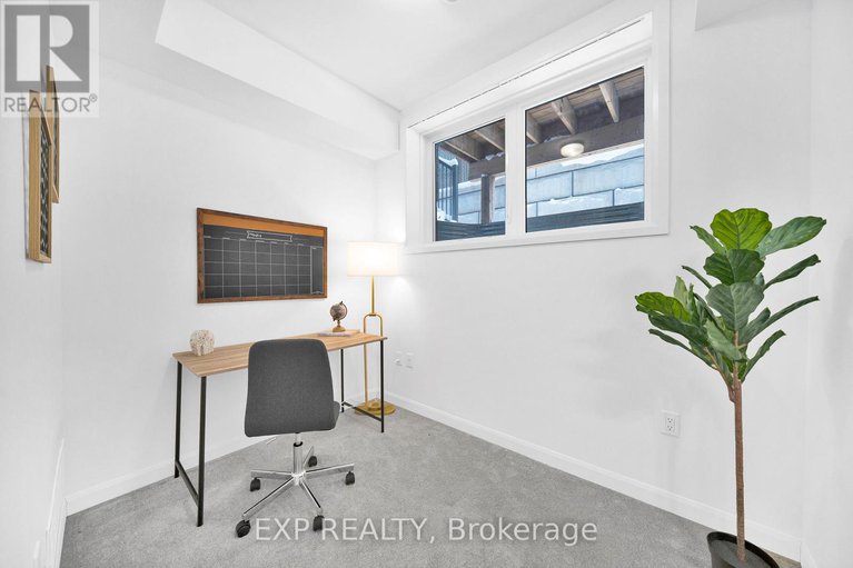 29271672/344-foliage-private/redwood-park/ottawa/ontario/K2H0C5_24