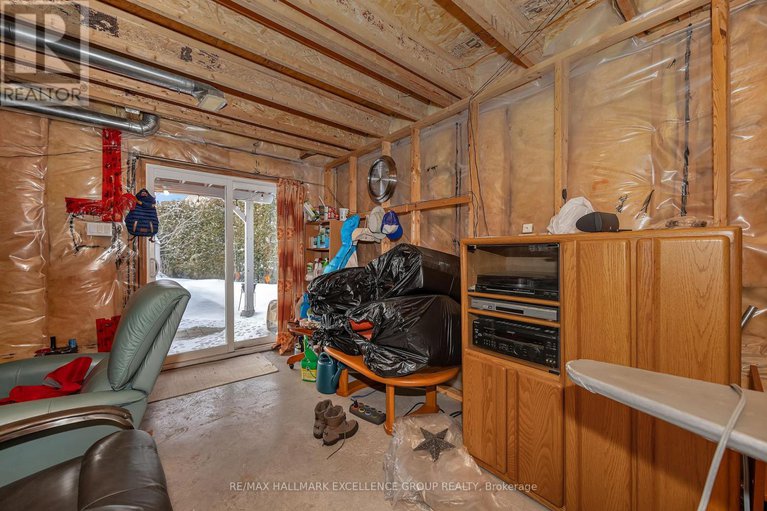 29364822/313-quartz-avenue/town-of-rockland/clarence-rockland/ontario/K4K0A2_38