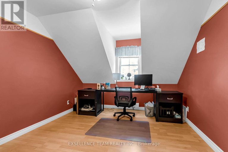 28974321/3769-4th-line-road/south-glengarry-lancaster-twp/south-glengarry/ontario/K0B1H0_23