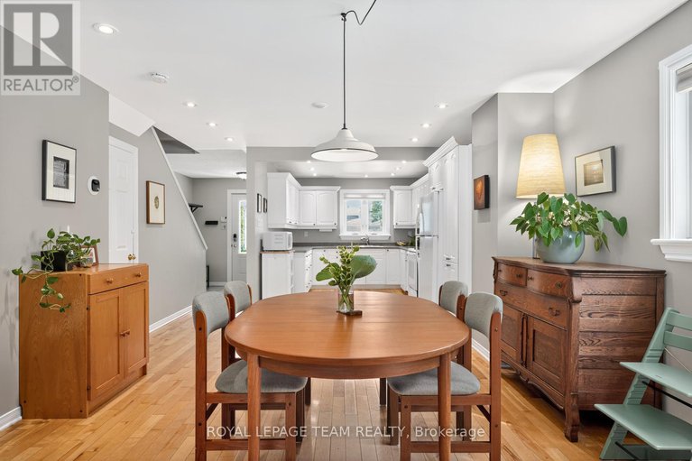 28798908/217-montfort-street/vanier/ottawa/ontario/K1L5P3_9