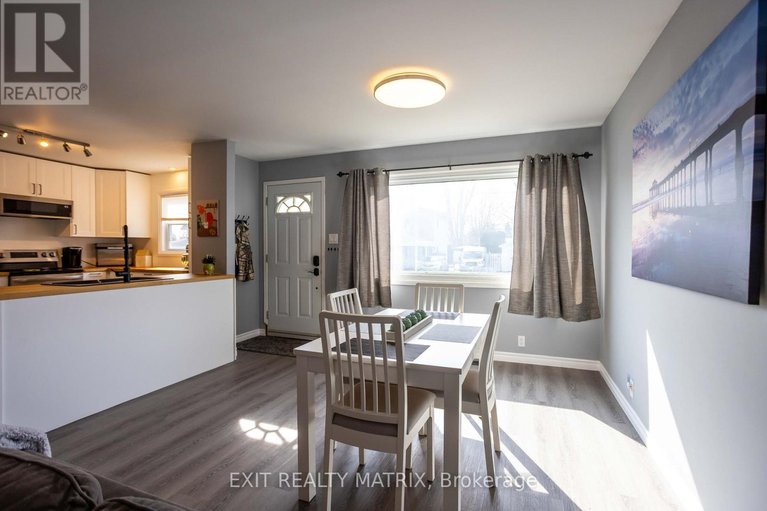 29601453/474-queen-street/winchester/north-dundas/ontario/K0C2K0_4