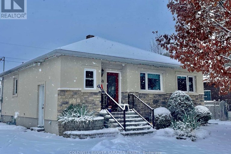 29157548/868-duberry-street/mckellar-heightsglabar-park/ottawa/ontario/K2A3T3_1