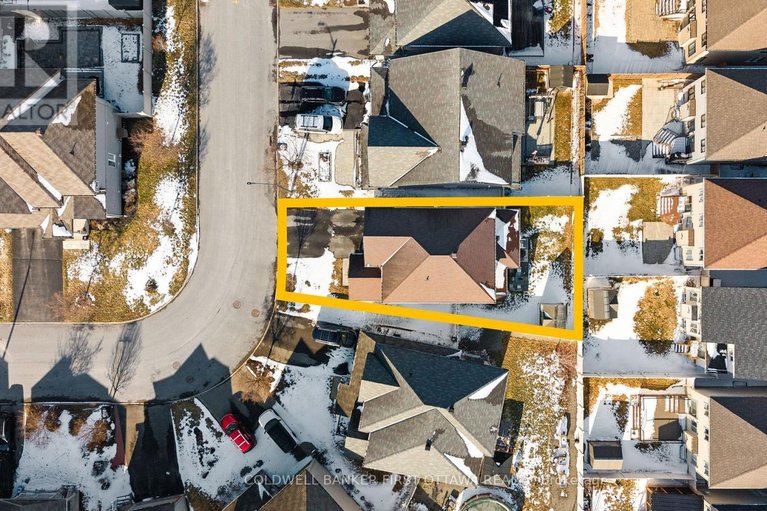 29585353/220-dave-smith-crescent/riverside-southgloucester-glen/ottawa/ontario/K4M0B7_38