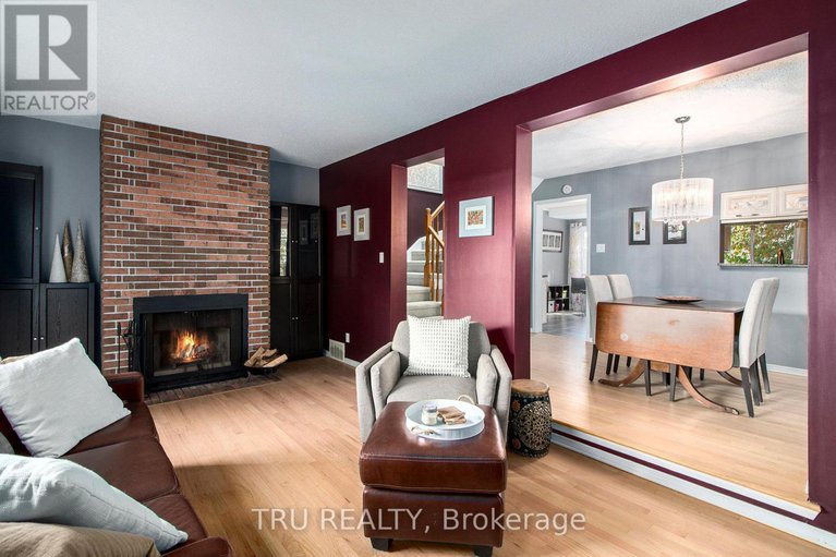 28954412/1132-chimney-hill-way/beacon-hill-south/ottawa/ontario/K1J8Z6_5