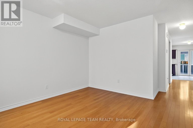 29079395/114-wharhol-private/westcliffe-estates/ottawa/ontario/K2H1G6_10