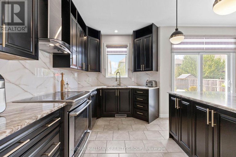 28628034/112-gracewood-crescent/blossom-parkkemp-parkfindlay-creek/ottawa/ontario/K1T0J5_11