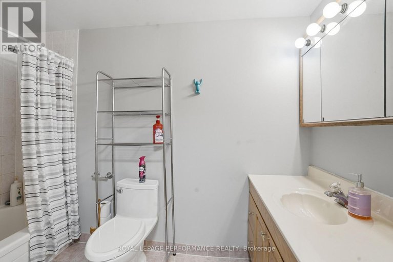 29371477/94-249-romulus-private/carson-meadows/ottawa/ontario/K1K3Y2_14