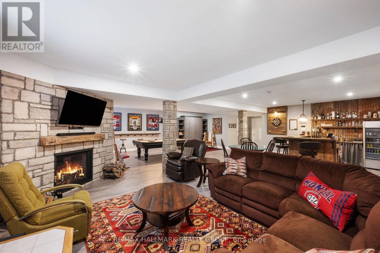 28373662/691-ebbs-bay-road/drummond-n-elmsley-drummond-twp/drummondnorth-elmsley/ontario/K7C0C5_27