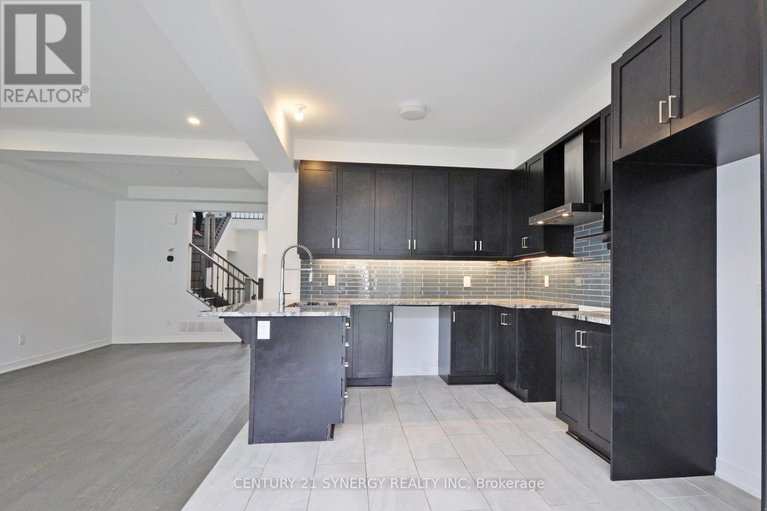 29677923/284-ormiston-crescent/stonebridge/ottawa/ontario/K2J7E4_9