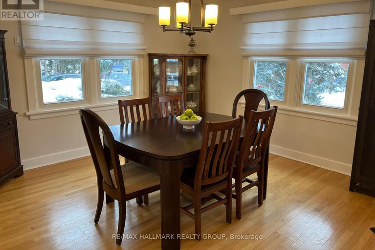 29213611/841-dundee-avenue/queensway-terrace-north/ottawa/ontario/K2B5S8_8