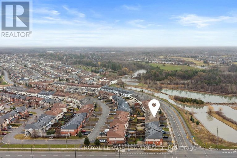 29621375/766-paul-metivier-drive/strandherd/ottawa/ontario/K2J3G4_46