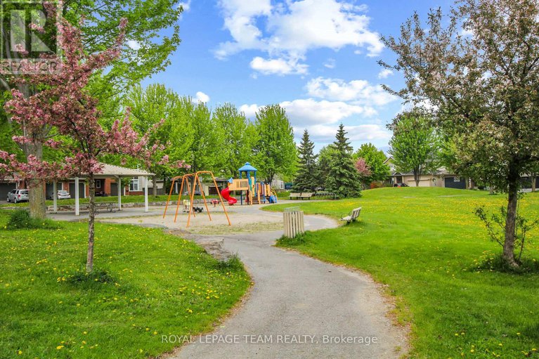 28349610/124-versilia-drive/barrhaven-east/ottawa/ontario/K2G7E2_42