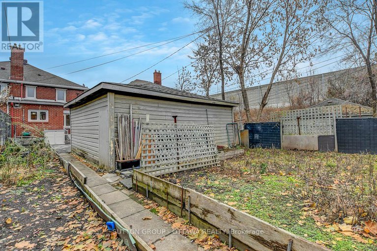 29153330/200-breezehill-avenue-n/hintonburg/ottawa/ontario/K1Y2H9_29