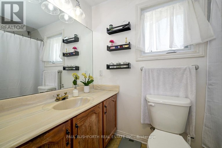 28611184/1700-saint-laurent-street/town-of-rockland/clarence-rockland/ontario/K4K1C2_21