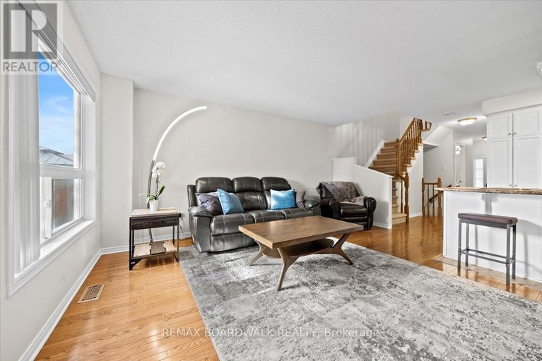 29448324/783-cobble-hill-drive/cedargrovefraserdale/ottawa/ontario/K2J0C3_18