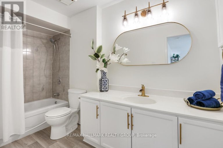28435230/8-3-stonebank-crescent/westcliffe-estates/ottawa/ontario/K2H9M2_27