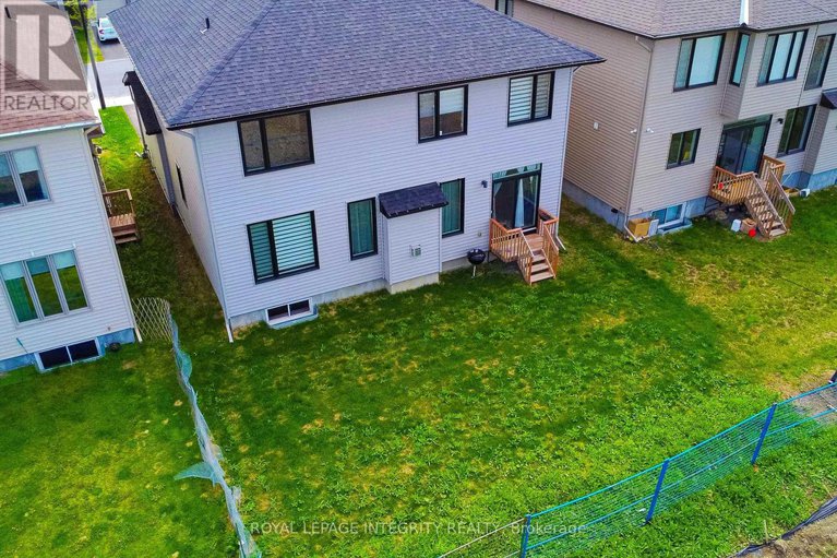 28341938/152-finsbury-avenue/stittsville-south/ottawa/ontario/K2S2P5_36