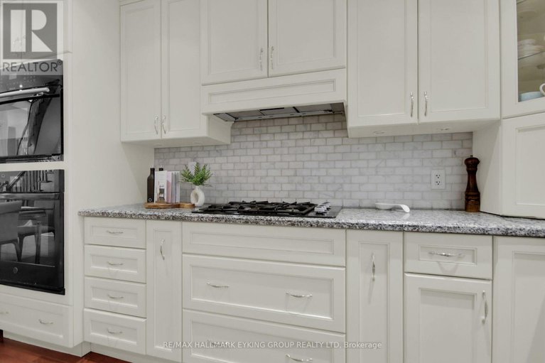 29302568/121-macdonald-street/ottawa-centregolden-triangle/ottawa/ontario/K2P1H7_17