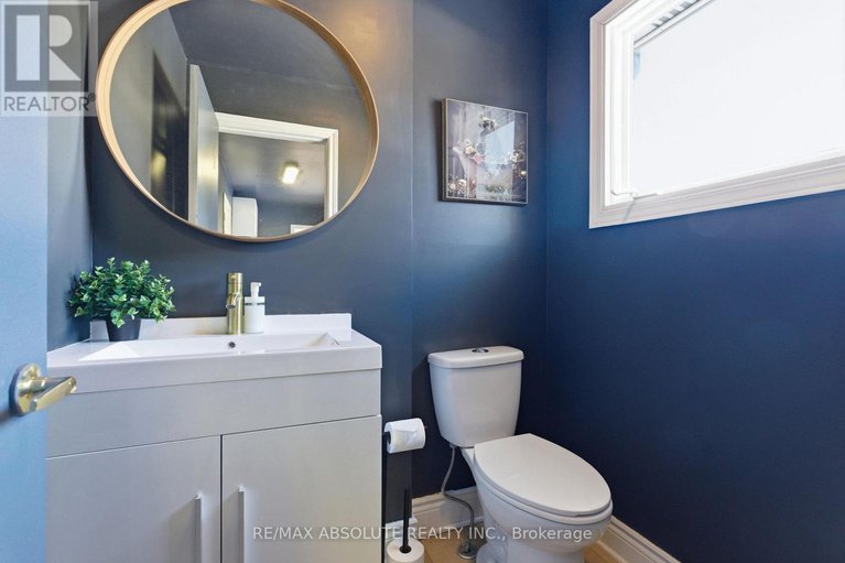 29407947/13-weatherwood-crescent/pineglencountry-place/ottawa/ontario/K2E7C5_26