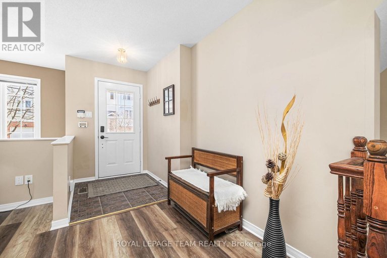 29460826/147-wharhol-private/westcliffe-estates/ottawa/ontario/K2H1G5_6