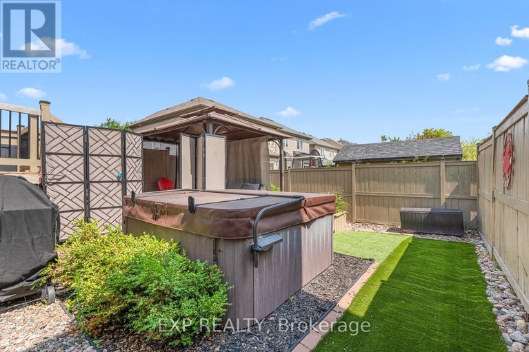 28670012/394-warmstone-drive/stittsville-north/ottawa/ontario/K2S1B9_40