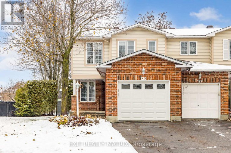 29134318/125-whalings-circle-n/stittsville-central/ottawa/ontario/K2S1S4_1