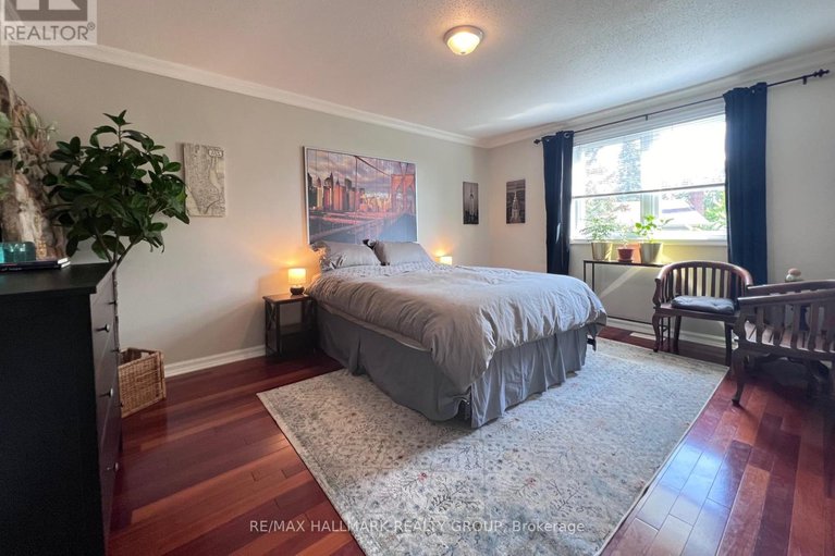 28748697/4-cadence-gate/bridlewood/ottawa/ontario/K2M1G9_17