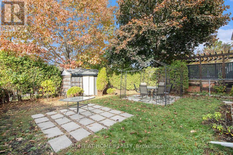 29025914/6357-st-louis-drive/hiawatha-parkconvent-glen/ottawa/ontario/K1C2X9_32