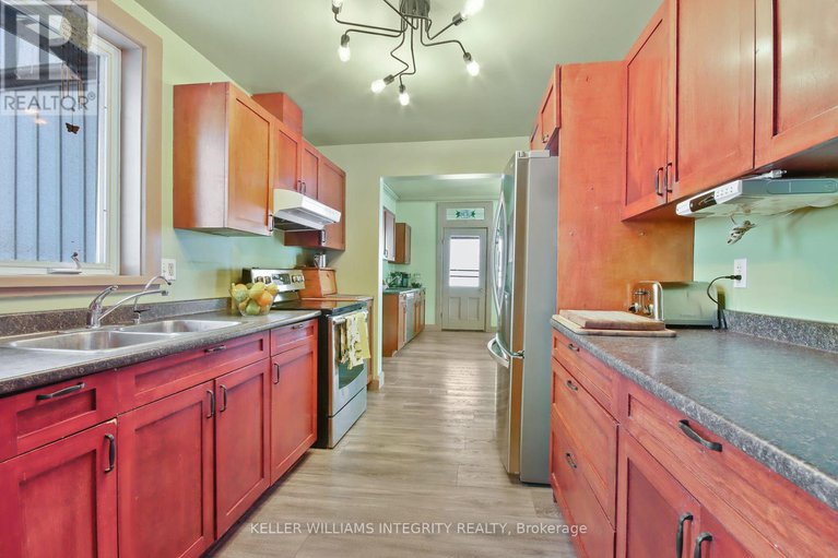 27974280/13109-county-road-3-road/north-dundas-winchester-twp/north-dundas/ontario/K0C2K0_3