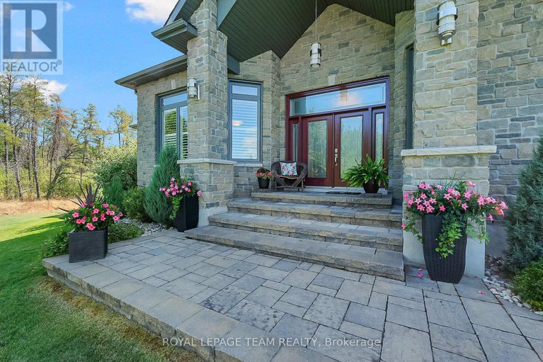 28970781/217-shamus-way/huntley-ward-south-west/ottawa/ontario/K0A1L0_3