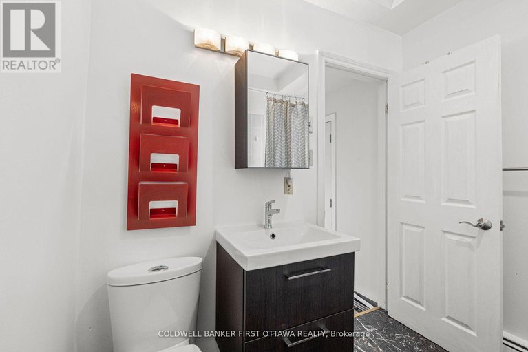 28515361/2704-don-street/britannia/ottawa/ontario/K2B6Y5_20