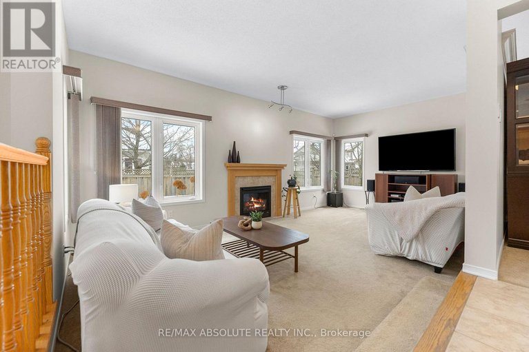 29431368/115-arrowwood-drive/stittsville-south/ottawa/ontario/K2S2G2_12