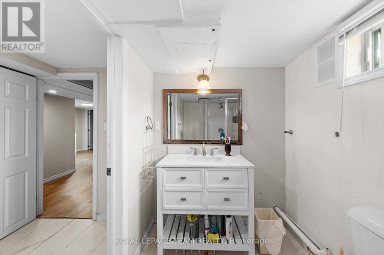 29660609/50-hilliard-avenue/city-viewskylinefisher-heightsparkwood-hills/ottawa/ontario/K2E6C1_20