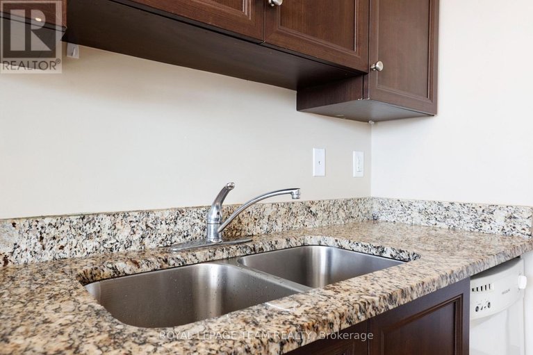 29679089/202-100-roger-guindon-avenue/riverview-park/ottawa/ontario/K1G3Z7_14