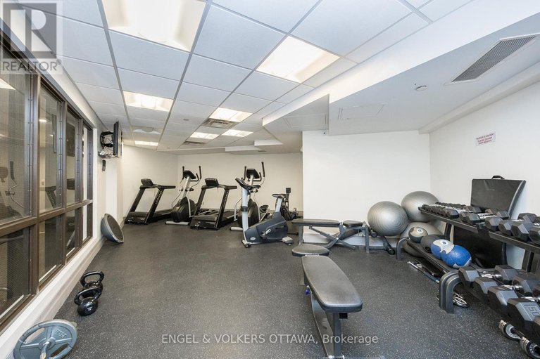 28625165/319-808-bronson-avenue/dows-lake/ottawa/ontario/K1S5A4_35
