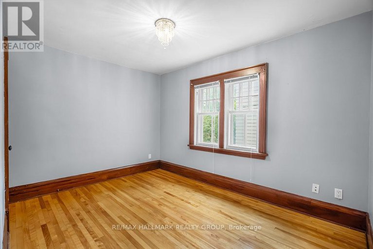 28442452/386-388-first-avenue/glebe/ottawa/ontario/K1S2H1_46