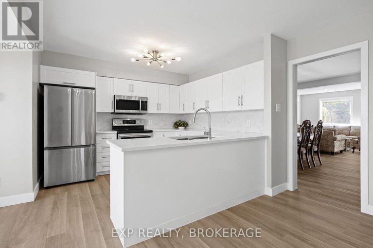 28891209/21-durbin-court/katimavik/ottawa/ontario/K2L3T7_18