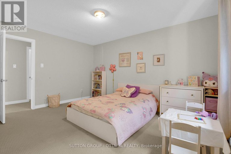 28439585/490-alcor-terrace/half-moon-bay/ottawa/ontario/K2J6S9_34