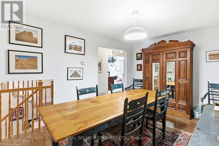 29255403/851-rob-roy-avenue/queensway-terrace-north/ottawa/ontario/K2B8S6_9