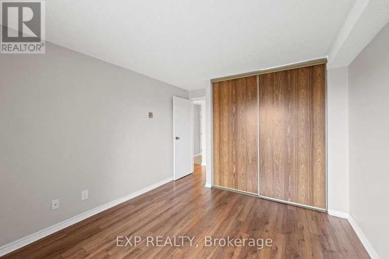 29006637/306-6376-bilberry-drive/orleans-wood/ottawa/ontario/K1C4P6_27