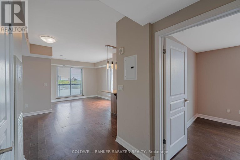 28323969/1015-238-besserer-street/sandy-hill/ottawa/ontario/K1N6B1_26