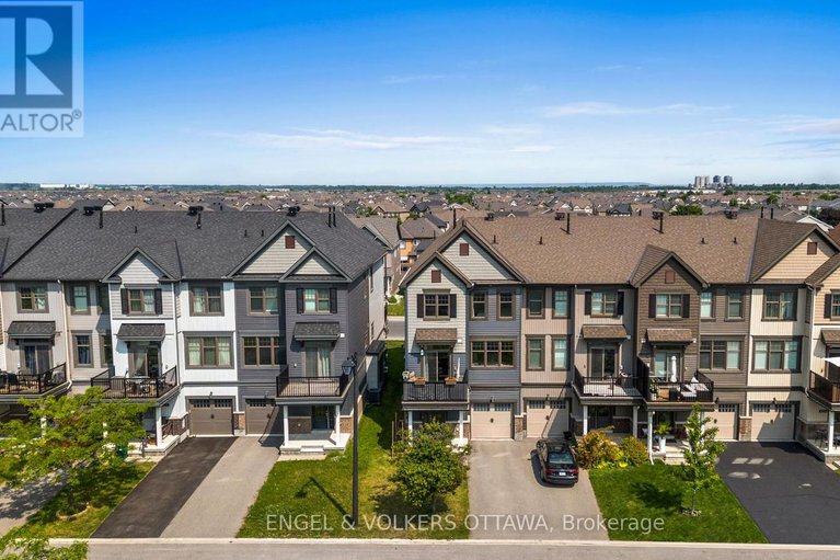 28498839/618-lauraleaf-crescent/half-moon-bay/ottawa/ontario/K2J6G9_26