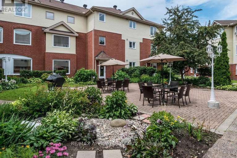 29059313/137-848-seyton-drive/westcliffe-estates/ottawa/ontario/K2H9G6_30